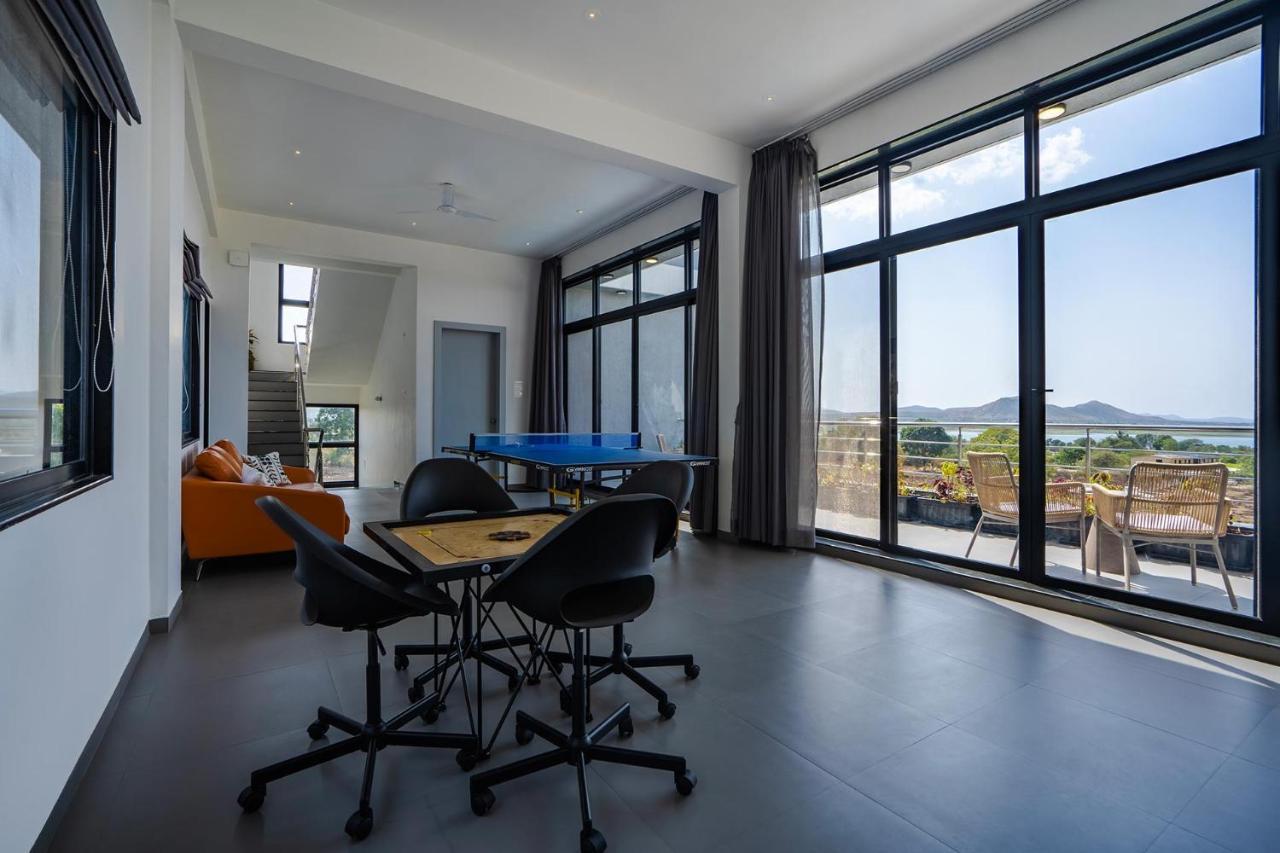 Casa Boho By Stayvista - Contemporary Design, Farm-View, Swimming Pool & Indoor Games For A Chic Retreat Nashik Zewnętrze zdjęcie